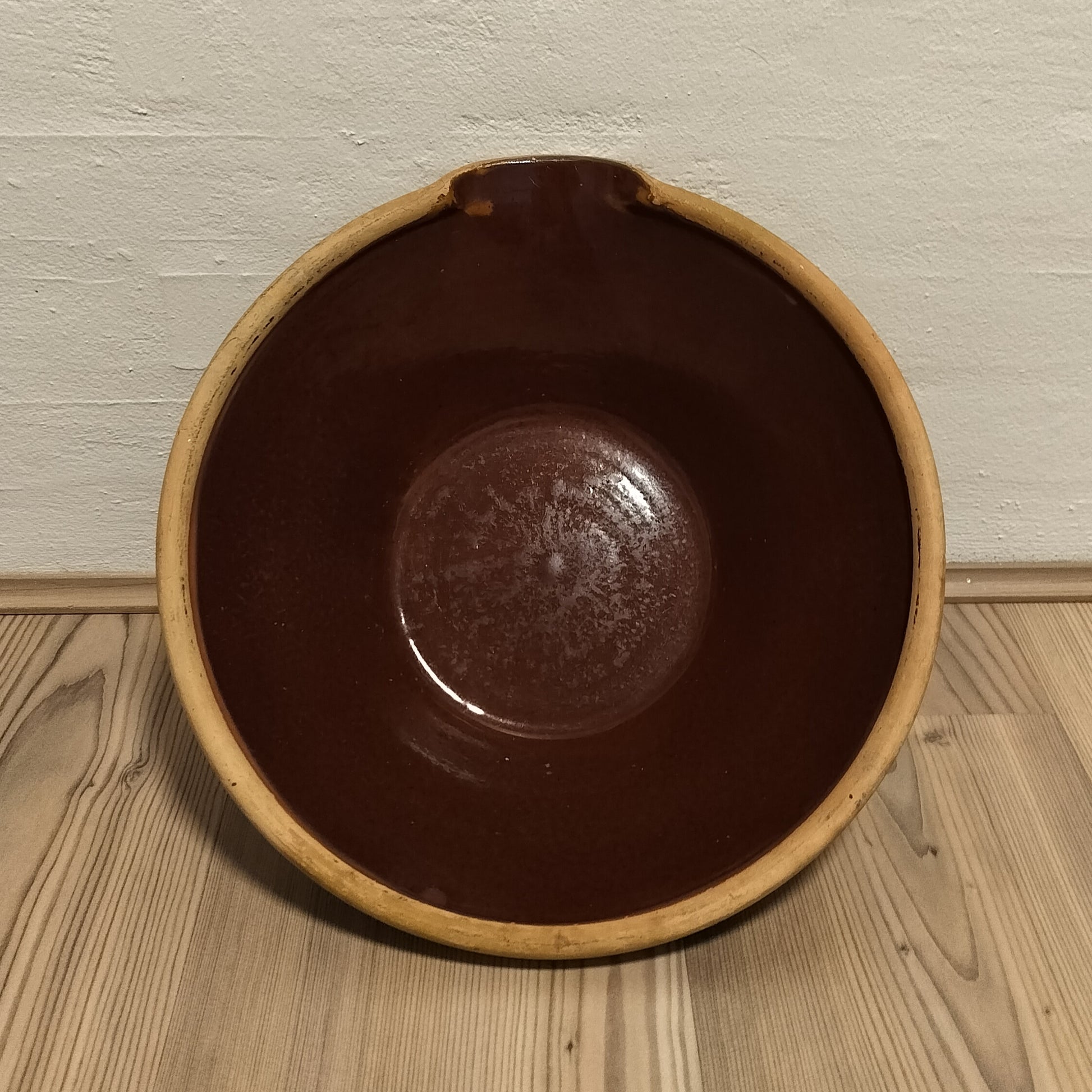 Secondhand - Gammelt lerfad Ø 33/35 x H 11 cm