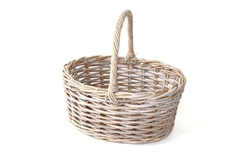 Flettet rattan bykurv