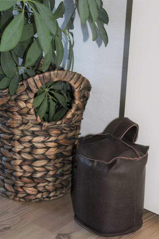 Dørstopper - mørkebrun læder